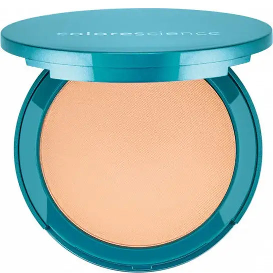 Colorescience Natural Finish Pressed Foundation SPF 20 in Light Beige